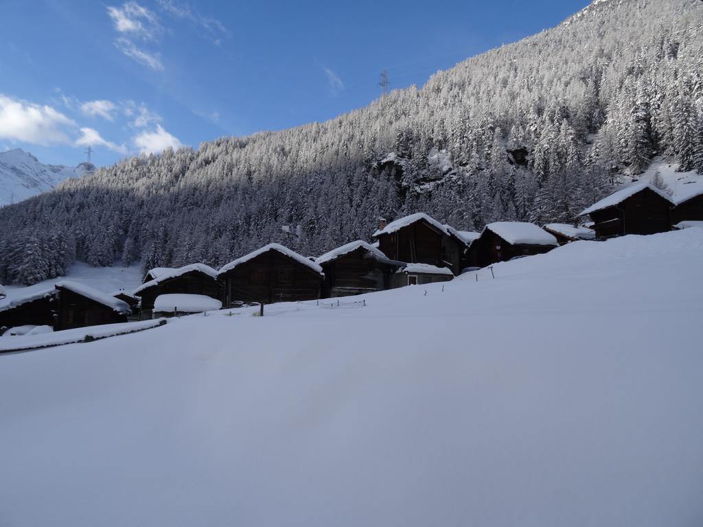 Apartments Carmena Saas-Grund Exteriér fotografie